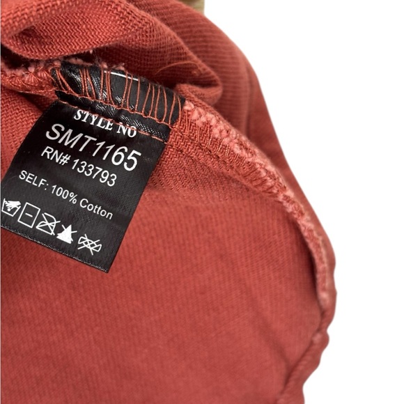 POL Tapestry Oversized Worn Red Denim Overshirt - Picture 4 of 5